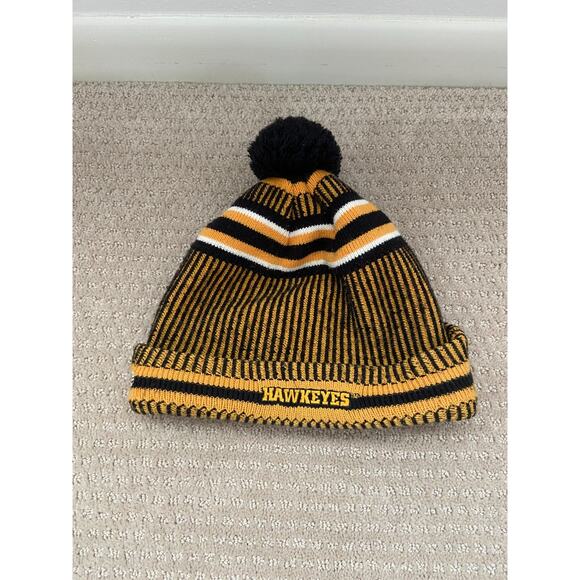 Iowa Hawkeyes New Era Winter Hat/Cuffed Beanie Black/Gray Pom One Size - Picture 6 of 6